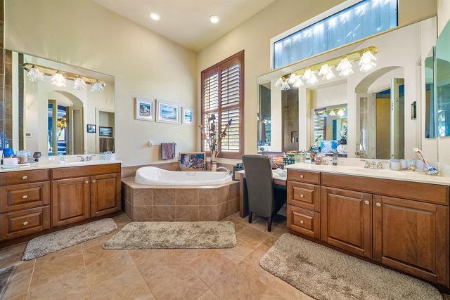 17560 69th Street N, Loxahatchee, FL 33470