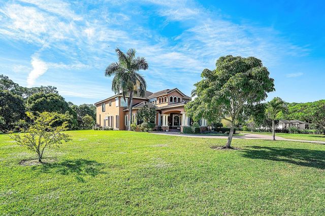17560 69th Street N, Loxahatchee, FL 33470