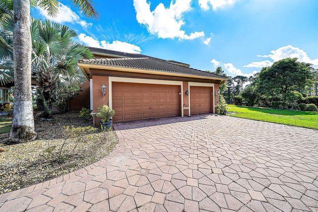 17560 69th Street N, Loxahatchee, FL 33470