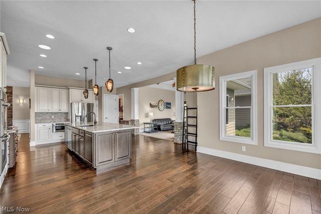 2955 Sutton Lane, Medina, OH 44256