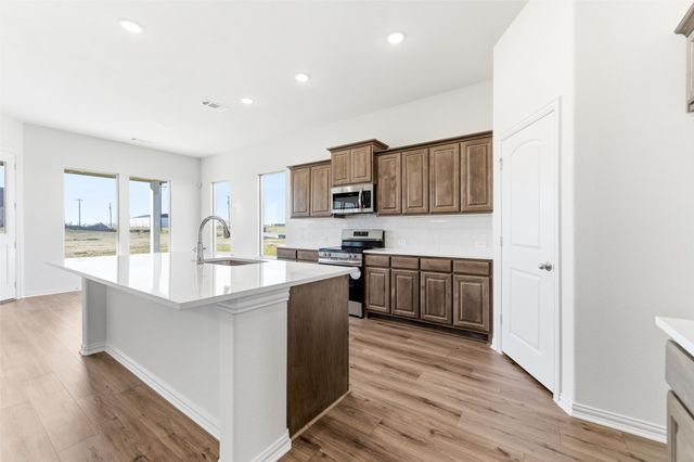 1030 County Road 200, Valley View, TX 76272