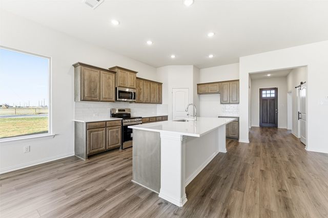 1030 County Road 200, Valley View, TX 76272