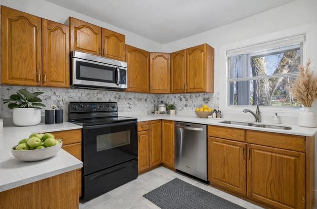 314 Capital St, Old Hickory, TN 37138