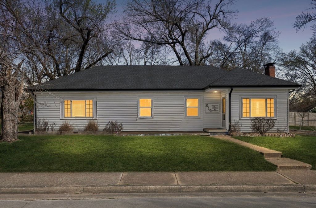 314 Capital St, Old Hickory, TN 37138