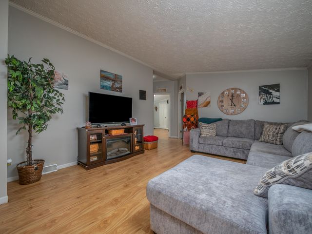 337 Aberdeen Lane, Clearfield, KY 40313