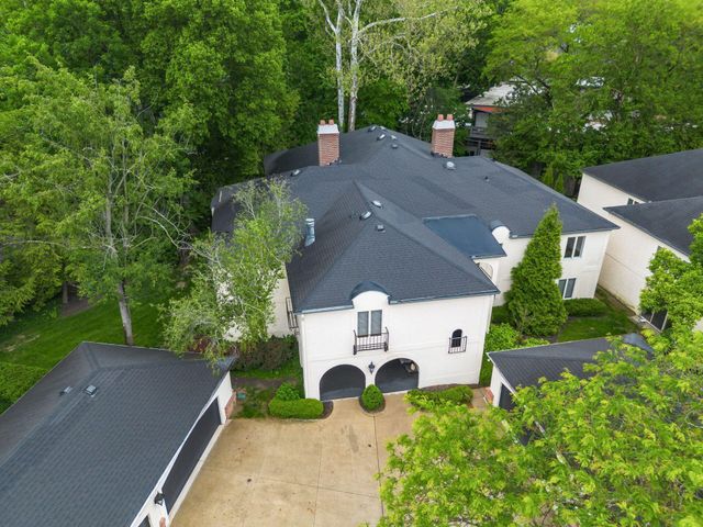 100 Bishop Square, Bexley, OH 43209