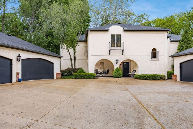 100 Bishop Square, Bexley, OH 43209