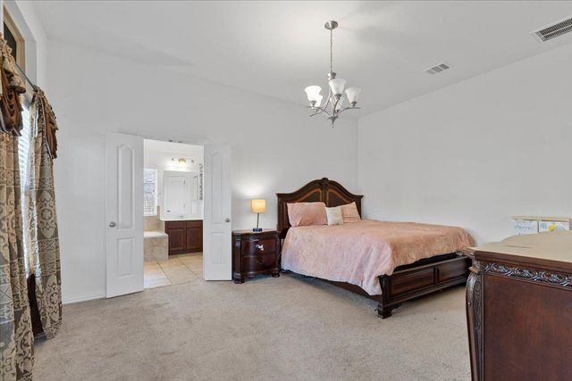 693 Spinnaker LOOP, Kyle, TX 78640
