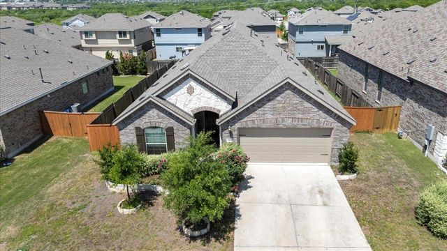 693 Spinnaker LOOP, Kyle, TX 78640