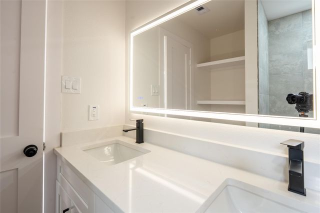 811 Gober Street, Houston, TX 77017