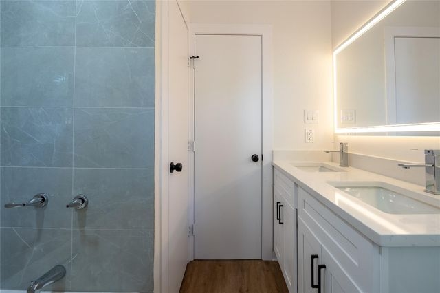 811 Gober Street, Houston, TX 77017