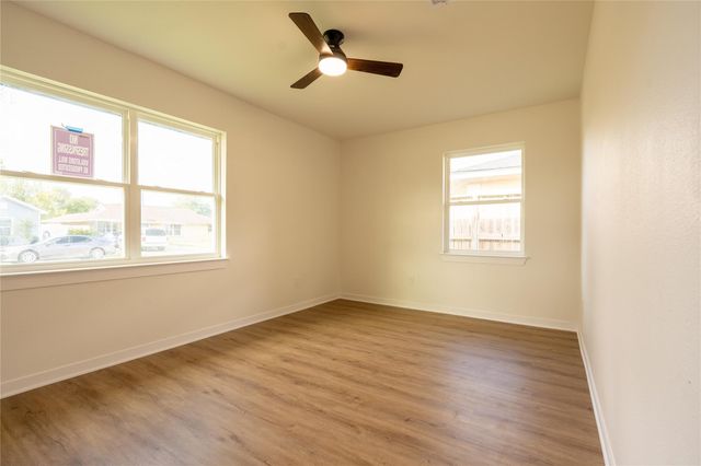 811 Gober Street, Houston, TX 77017