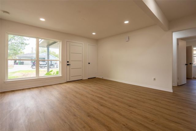 811 Gober Street, Houston, TX 77017