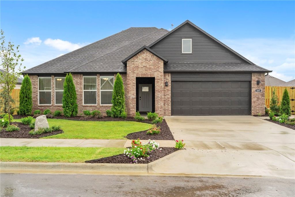 456 W Canada Drive, Farmington, AR 72730