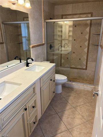 2074 Pine Isle LN 2074, Naples, FL 34112
