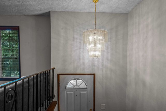 20923 E Trent Ave, Otis Orchards, WA 99027