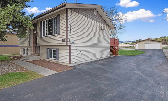 20923 E Trent Ave, Otis Orchards, WA 99027