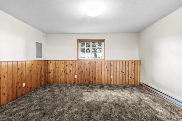 20923 E Trent Ave, Otis Orchards, WA 99027