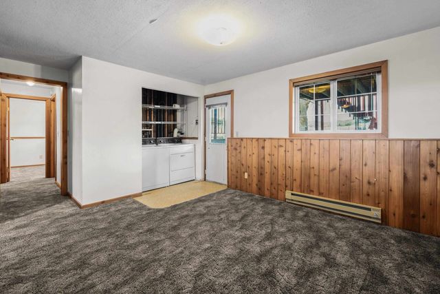 20923 E Trent Ave, Otis Orchards, WA 99027