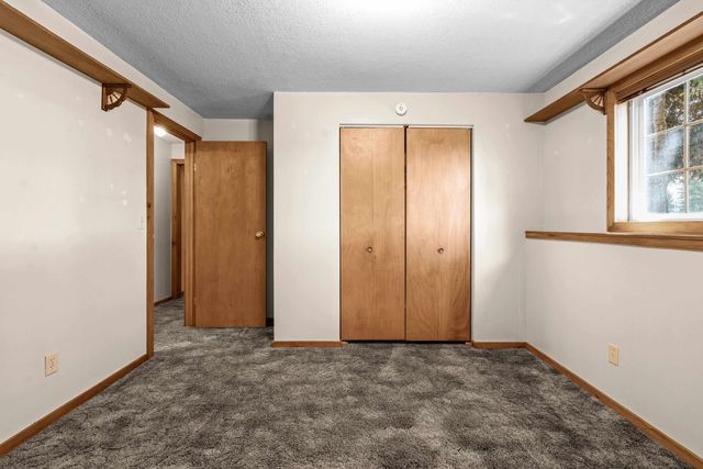 20923 E Trent Ave, Otis Orchards, WA 99027