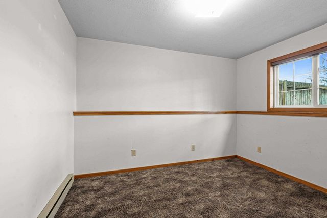 20923 E Trent Ave, Otis Orchards, WA 99027