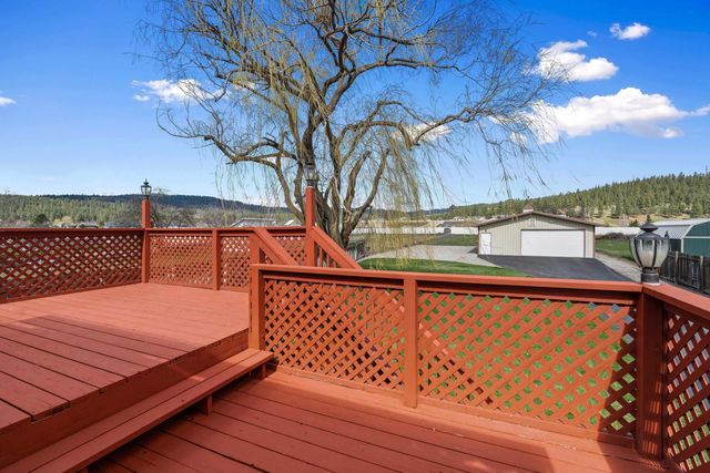 20923 E Trent Ave, Otis Orchards, WA 99027