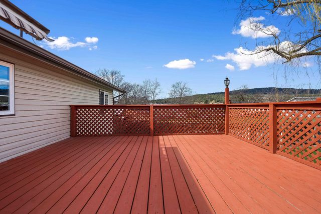 20923 E Trent Ave, Otis Orchards, WA 99027