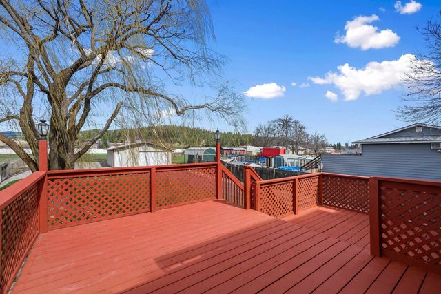 20923 E Trent Ave, Otis Orchards, WA 99027