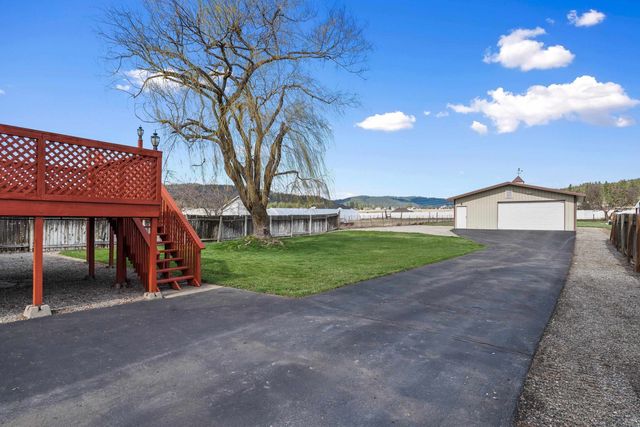20923 E Trent Ave, Otis Orchards, WA 99027