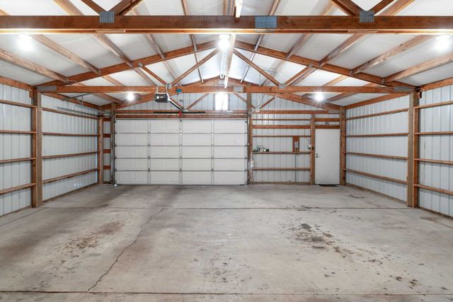 20923 E Trent Ave, Otis Orchards, WA 99027