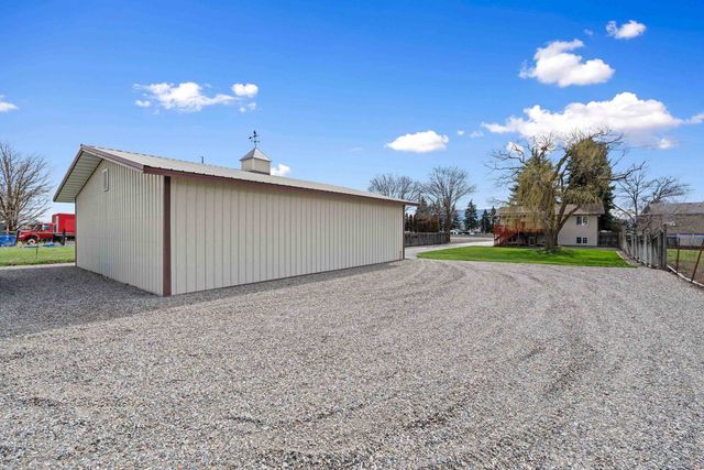 20923 E Trent Ave, Otis Orchards, WA 99027