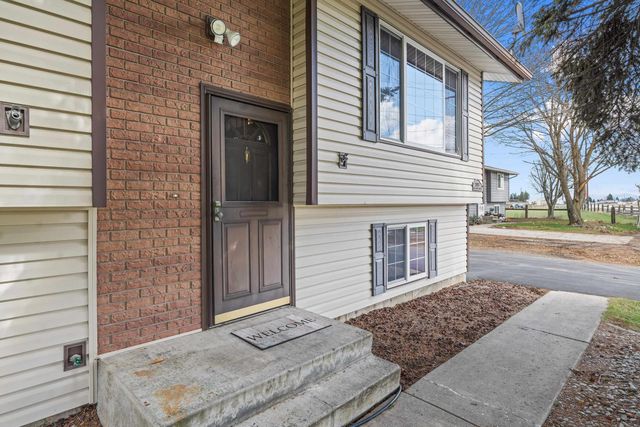 20923 E Trent Ave, Otis Orchards, WA 99027