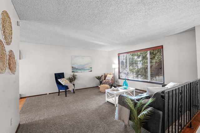 20923 E Trent Ave, Otis Orchards, WA 99027