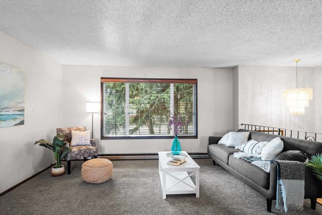 20923 E Trent Ave, Otis Orchards, WA 99027