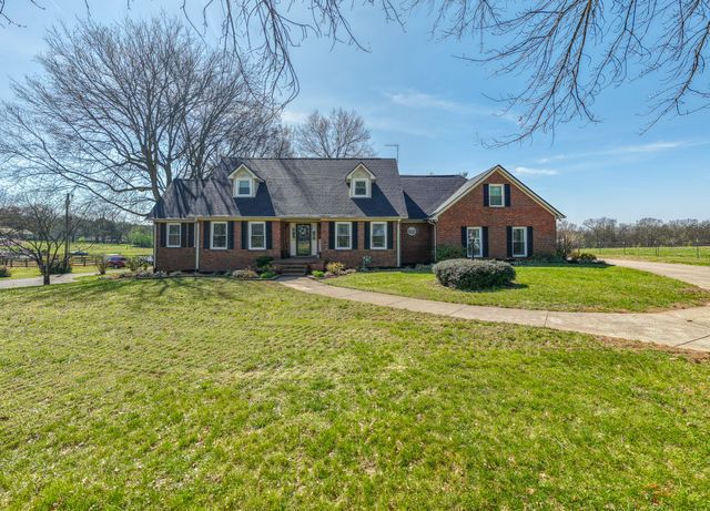 2685 Hampshire Pike, Columbia, TN 38401