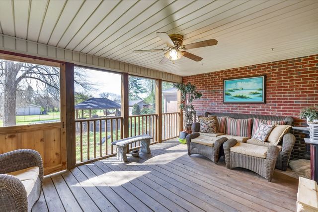 2685 Hampshire Pike, Columbia, TN 38401