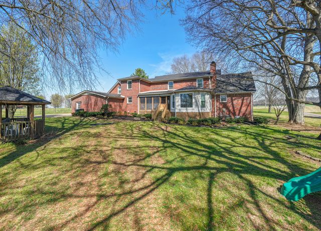 2685 Hampshire Pike, Columbia, TN 38401