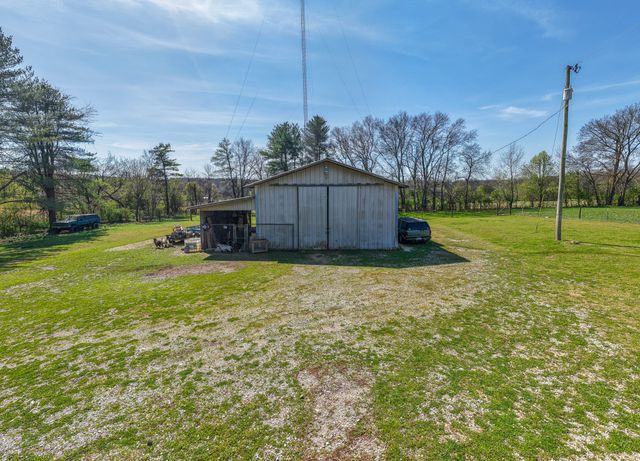 2685 Hampshire Pike, Columbia, TN 38401