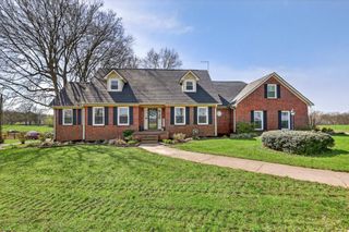2685 Hampshire Pike, Columbia, TN 38401