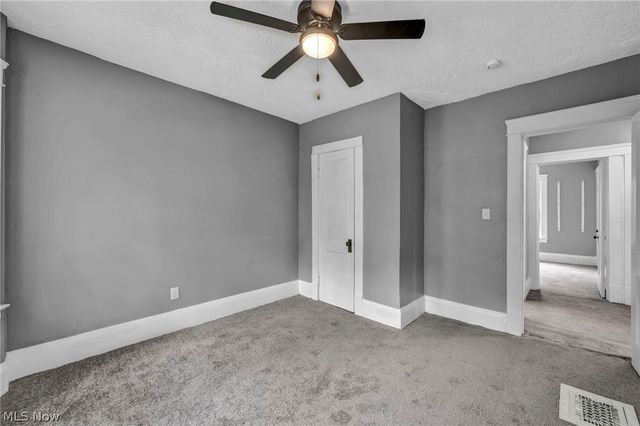3250 W 99th Street, Cleveland, OH 44102