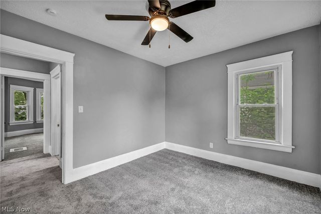 3250 W 99th Street, Cleveland, OH 44102