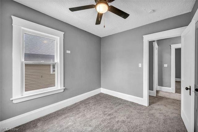 3250 W 99th Street, Cleveland, OH 44102