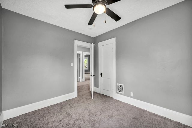 3250 W 99th Street, Cleveland, OH 44102