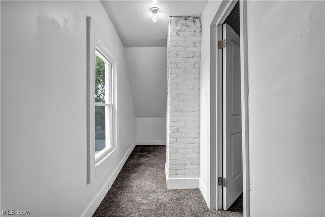 3250 W 99th Street, Cleveland, OH 44102