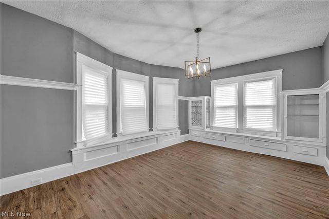 3250 W 99th Street, Cleveland, OH 44102