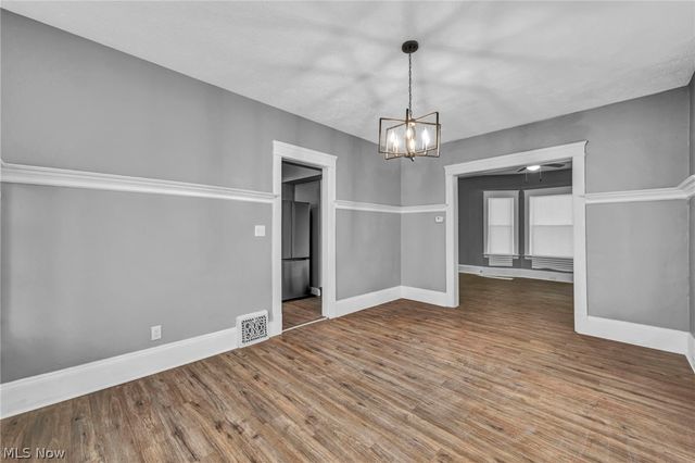 3250 W 99th Street, Cleveland, OH 44102
