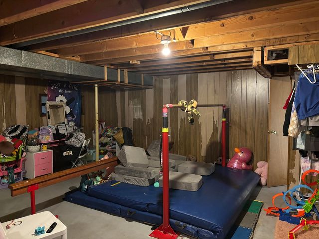 905 Plain Street, La Porte, IN 46350
