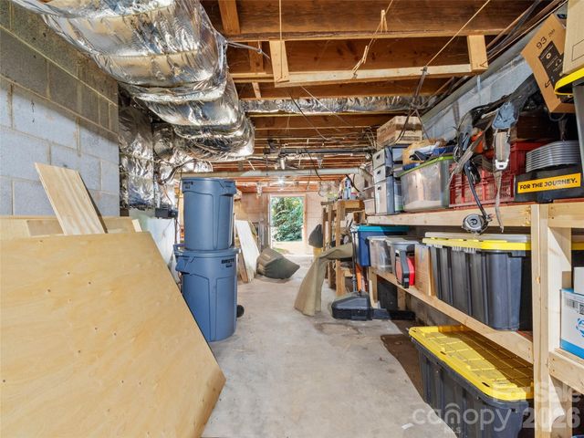 38 Crowell Road, Asheville, NC 28806