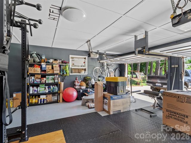 38 Crowell Road, Asheville, NC 28806