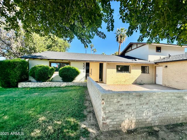 524 W HARMONT Drive, Phoenix, AZ 85021